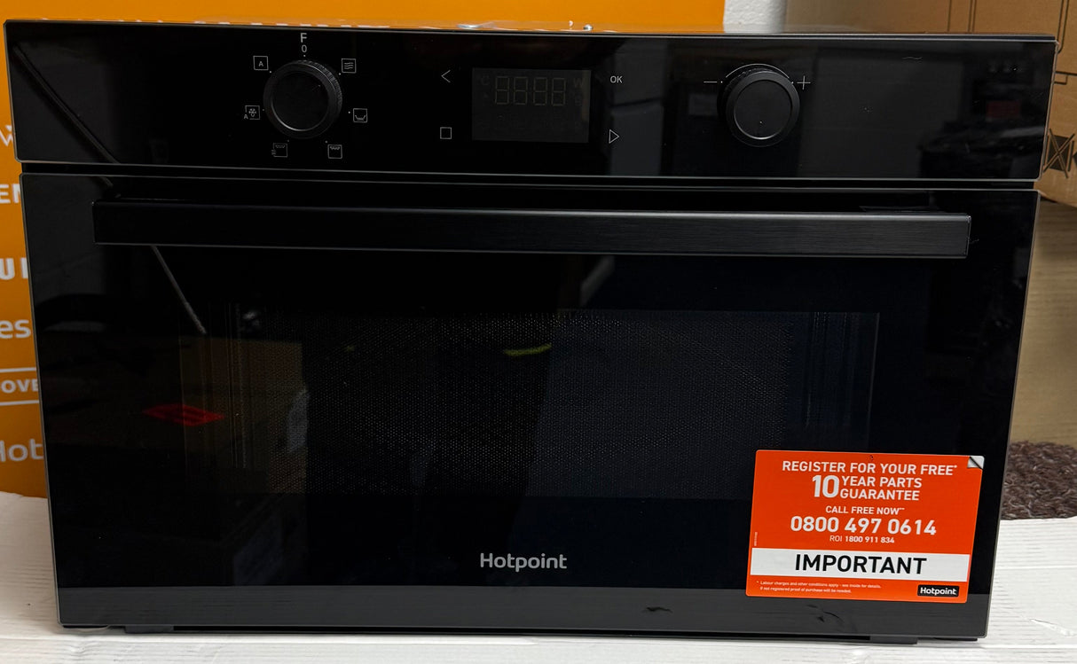 Hotpoint HPD 254CR BUK (17) 1000W 31 Litre Built-in Microwave and Grill in Black - (Ex Display) - HW182217