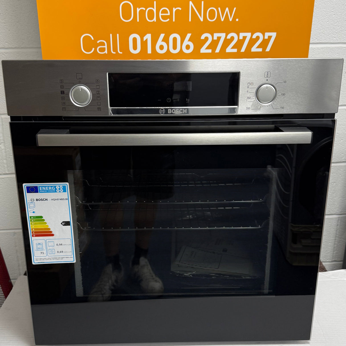 Bosch Series 4 HQA574BS3B (23) Electric Single Oven with Pyrolytic Self Cleaning in Stainless Steel - (Ex Display) - HW182523
