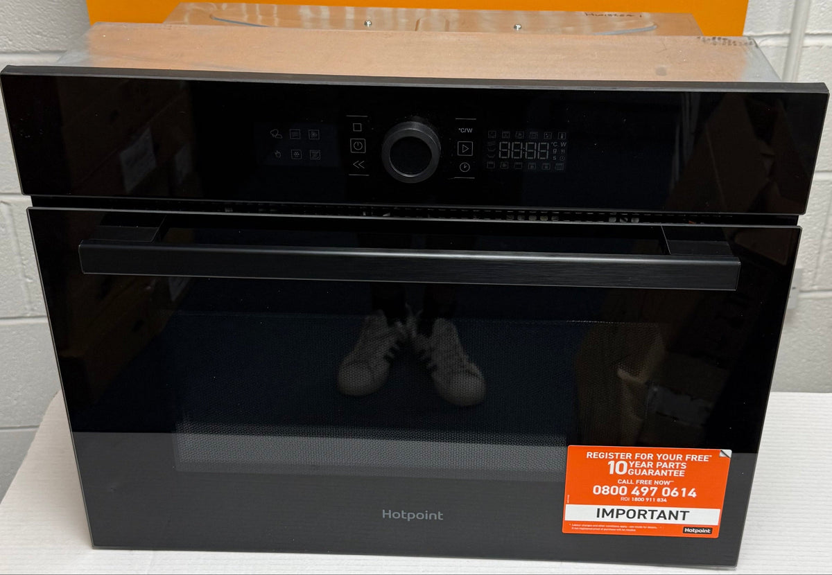 Hotpoint HMW47DHMBUK (37) 900w Built-in Microwave Oven with Grill in Black - (Ex Display) - HW182846