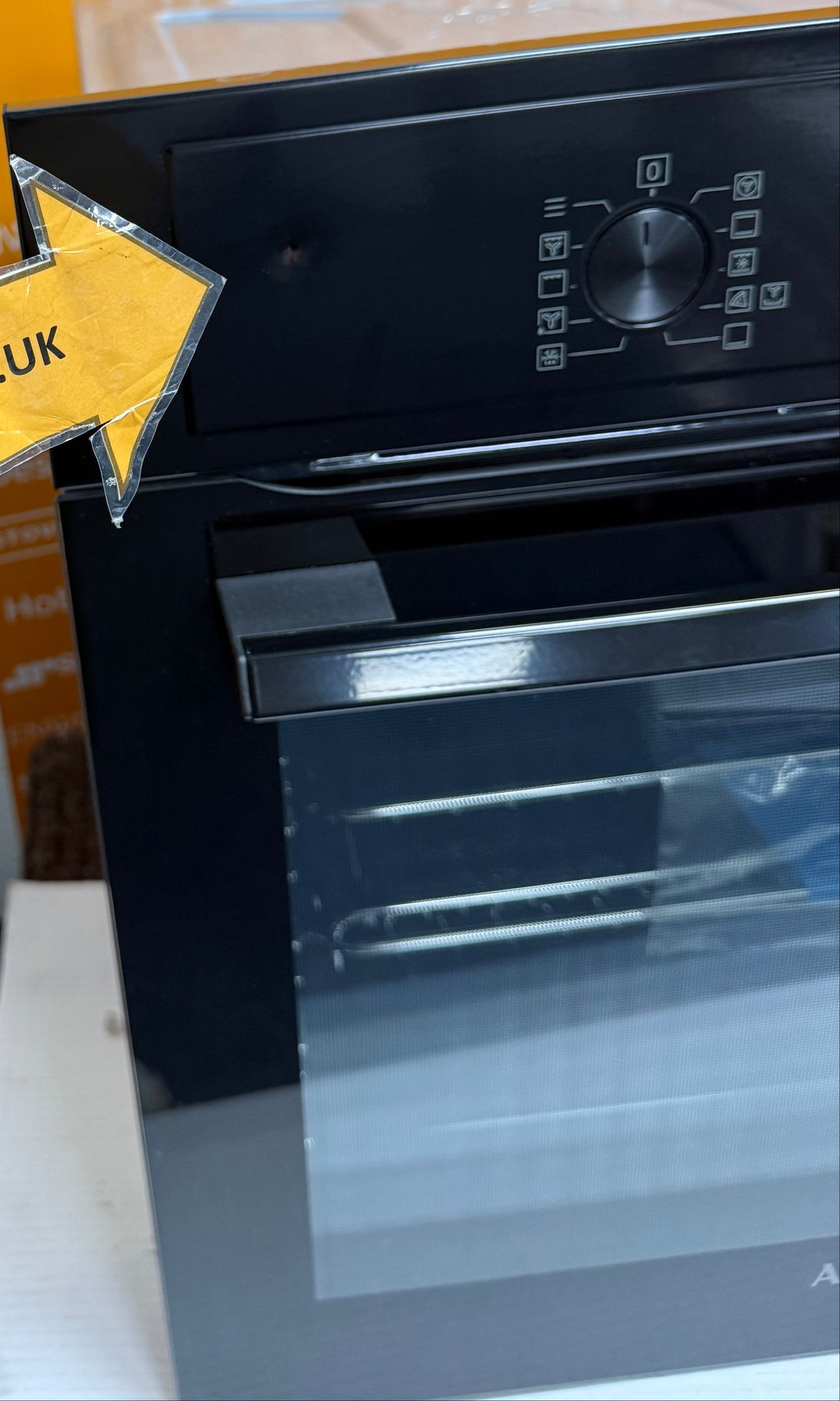 AEG 3000 BEX535A61B (45) Built In Electric Single Oven in Black with AirFry and Aqua Clean Enamel - A+ Rated - (Blemished) - HW182445