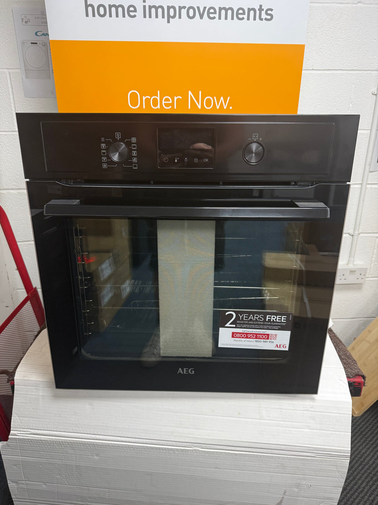 AEG BPX535061B (20) Built-In Electric Single Oven with Pyrolytic Self Cleaning in Black - A Rated - (Ex Display) - HW182320