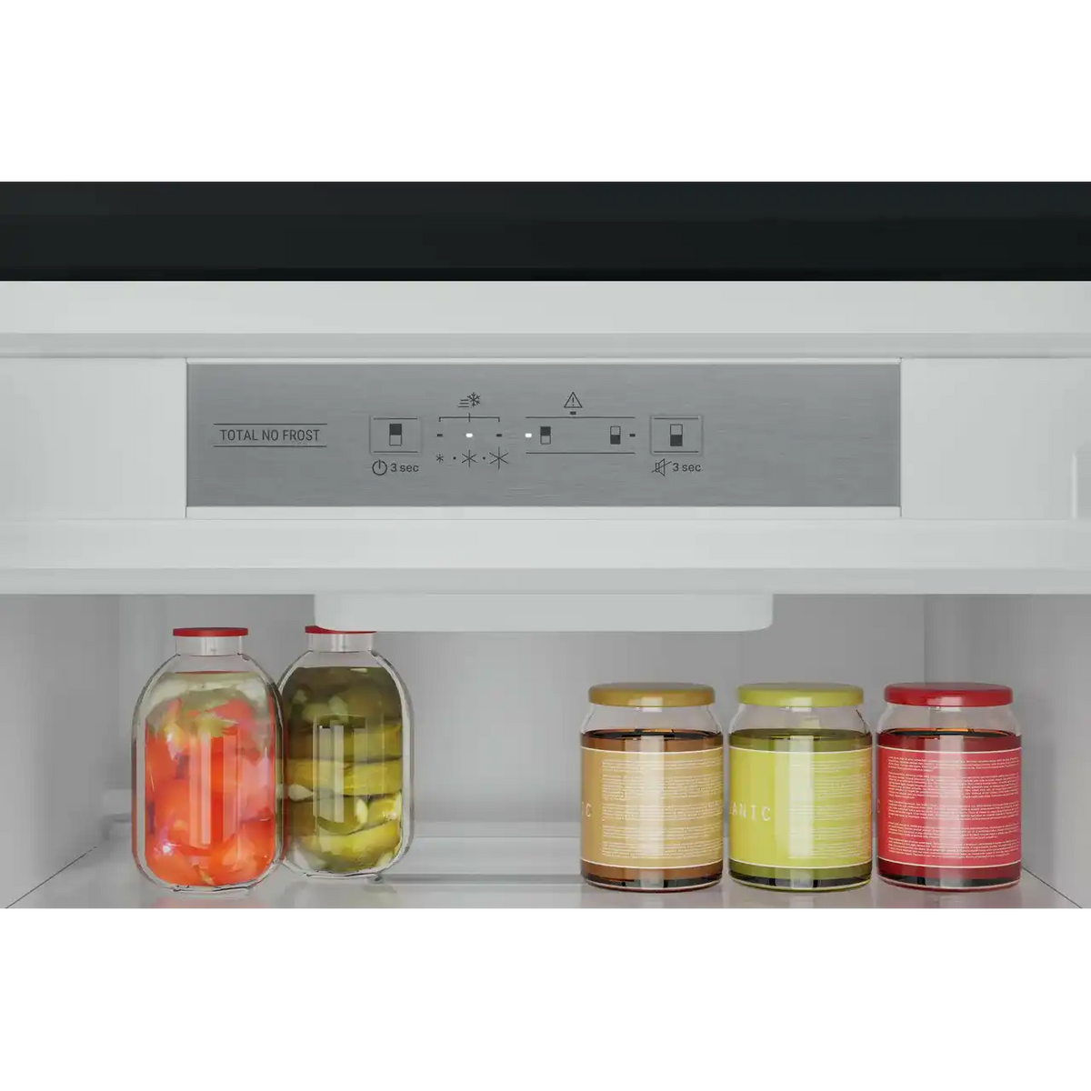 Hotpoint HTC20 T322 UK (63) 194cm Extra Tall 280L 70/30 Integrated No Frost Fridge Freezer - Sliding Door Hinge - E Rated - (Ex Display) - HW182863
