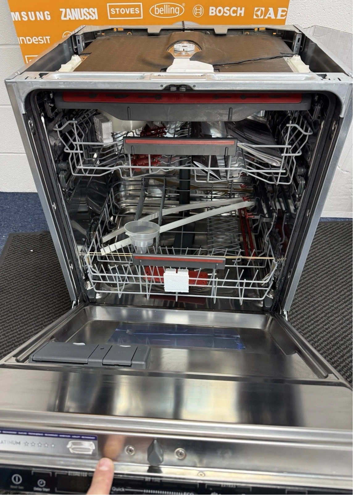 AEG Series 7000 FSK52917Z (84) GlassCare® Integrated Dishwasher with Top Cutlery Tray - 14 Place Settings - E Rated - (Ex Display) - HW182384