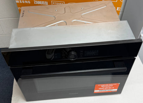 Hotpoint HMW47DHMBUK (37) 900w Built-in Microwave Oven with Grill in Black - (Ex Display) - HW182846