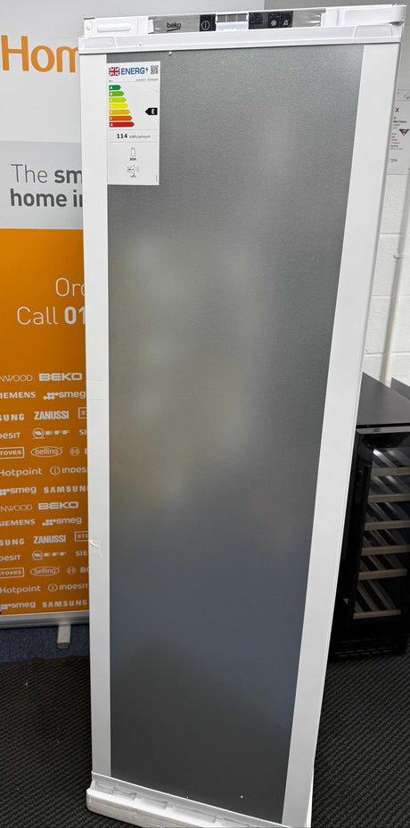 Beko BLSD4V577 (20) Built In HarvestFresh™ Tall Larder Fridge - 309 Litres - E Rated - (tatty box ) - HW182836