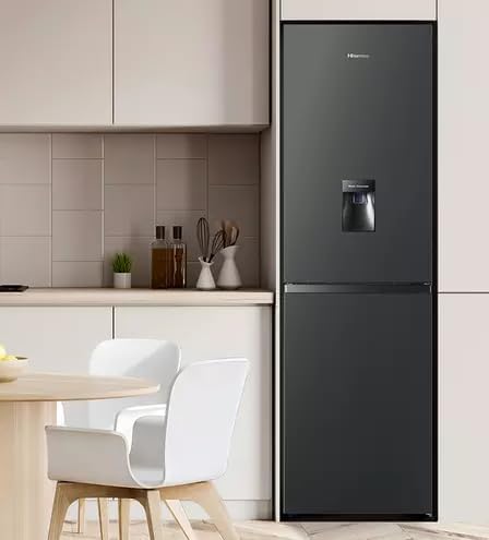 Hisense RB327N4WBE 55cm Wide 182.5cm Tall Fridge Freezer in Black