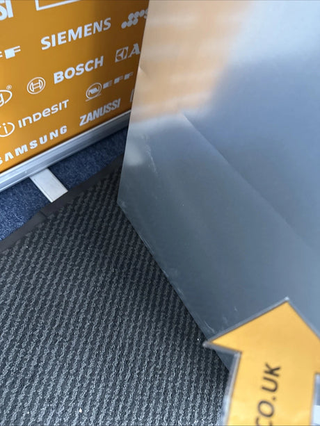 Beko BCFD4V73 (82) 70/30 Frost Free HarvestFresh™ Integrated Fridge Freezer with Sliding Hinge - E Rated - (Ex Display)  HW181882