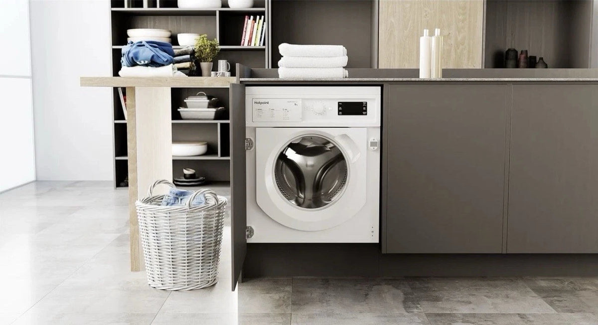 Hotpoint BI WMHG 91485 UK (27) 9KG 1400RPM Integrated Washing Machine - New- HW182827