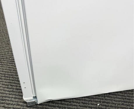 CDA FW727 (69) 70/30 Integrated Frost Free Fridge Freezer - E Rated - (Ex Display) - HW182569