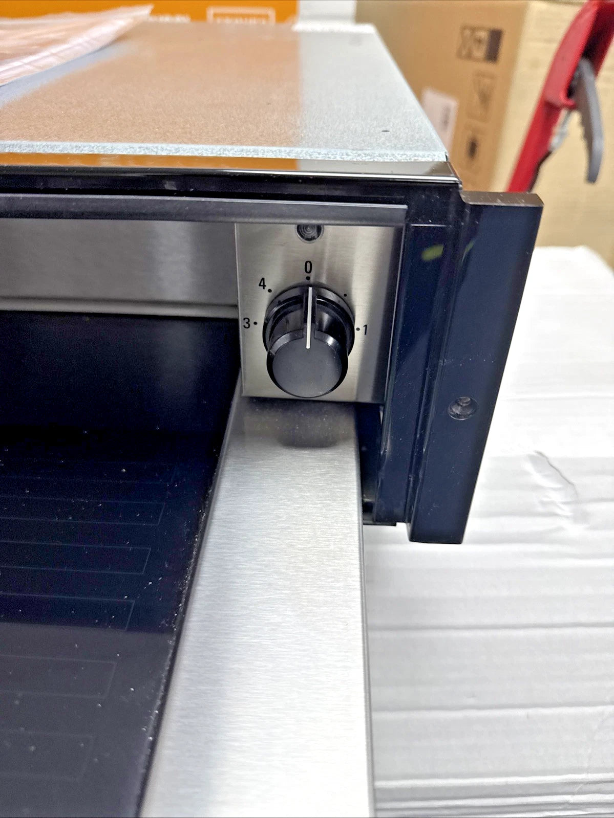 Bosch BIC630NS1B (30) 14cm Warming Drawer in Black & Stainless Steel - (Ex Display) - HW181930