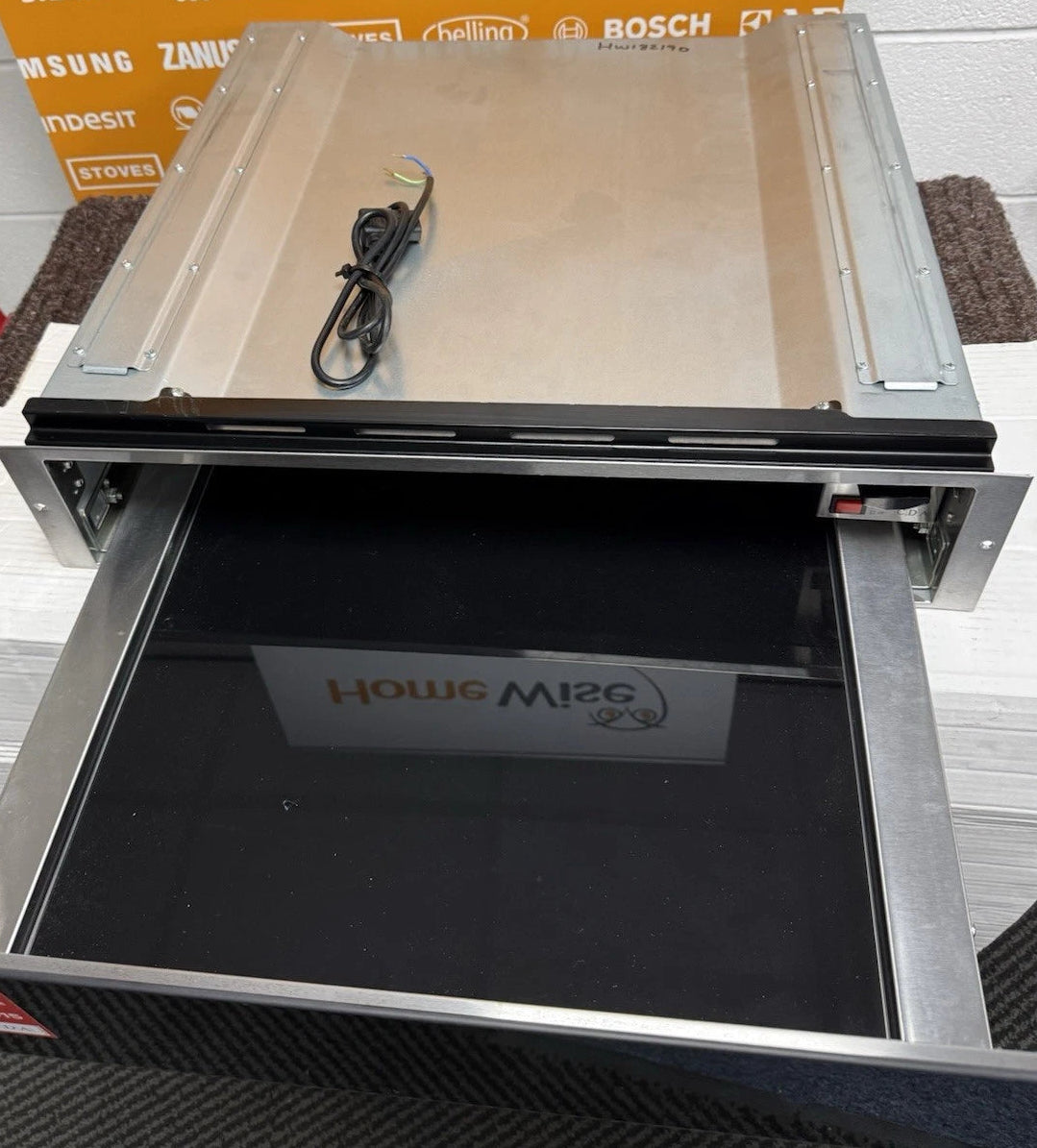 CDA VW155BL (37) 14cm Warming Drawer in Black - Non Branded Glass Front - (Ex Display) - HW182237