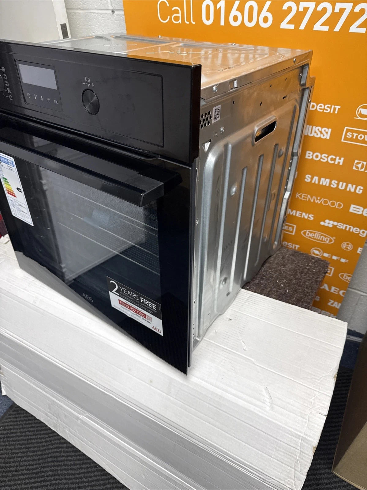 AEG  BPX535A61B (22) 3000 Built-in Single Electric Oven with AirFry and Pyrolytic Self Cleaning - A+ Rated - (Ex Display) - HW182563
