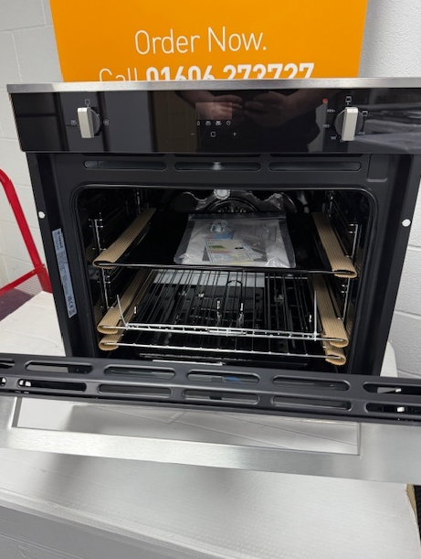 Teknix SCS74GX 72 Litre Gas Oven in Stainless Steel - LPG Convertible